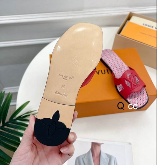 LV Logo Crest Pattern Sandal