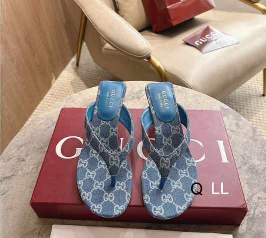 GUC  Monogram Thong Heel