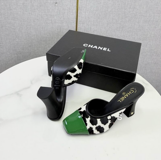 CC Prints Mule Heel